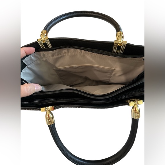 Gianni Bini Black & White Geometric Dot Structured Satchel with Gold Hardware - Picture 7 of 12